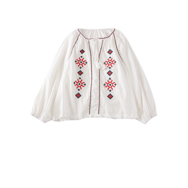 Camasa de dama model nou cu broderie in alb si negru