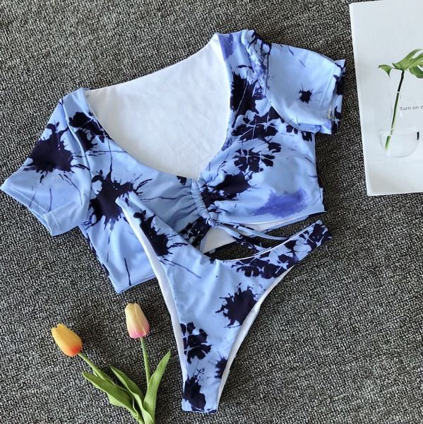 Γυναικείο μαγιό με κοντό μανίκι μπλε και ροζ χρώμα