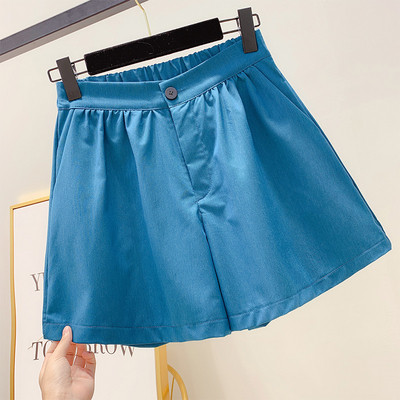 Pantaloni scurti de dama in mai multe culori