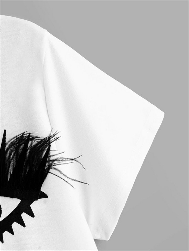 Tricou de dama modern cu element 3D in culoarea alba