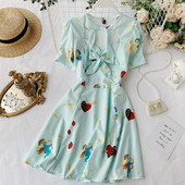 Ежедневна дамска рокля с панделка и къс ръкав в бял и син цвят