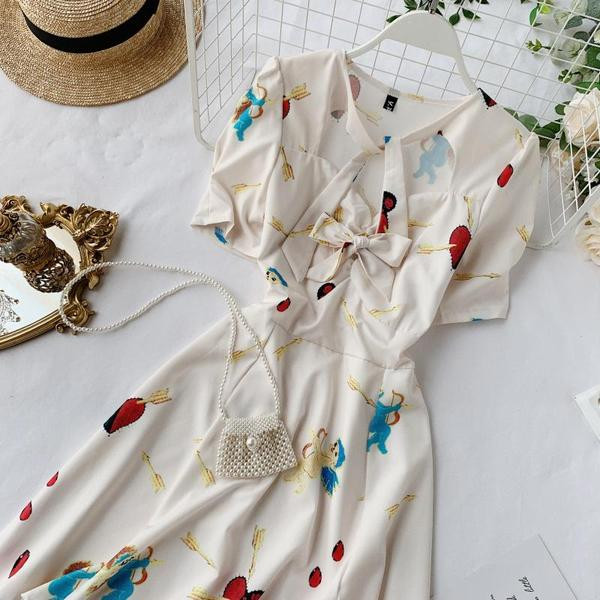 Ежедневна дамска рокля с панделка и къс ръкав в бял и син цвят