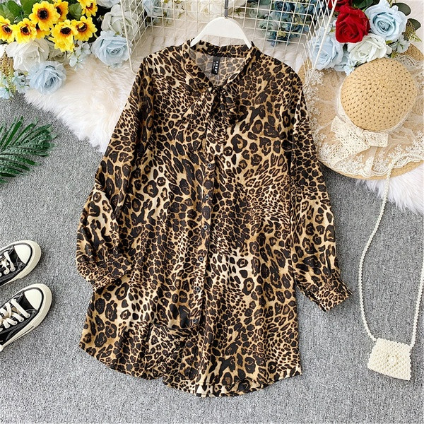 Cămașă modernă de damă cu model animal în mai multe culori