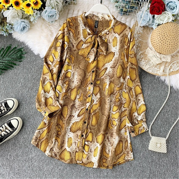 Cămașă modernă de damă cu model animal în mai multe culori