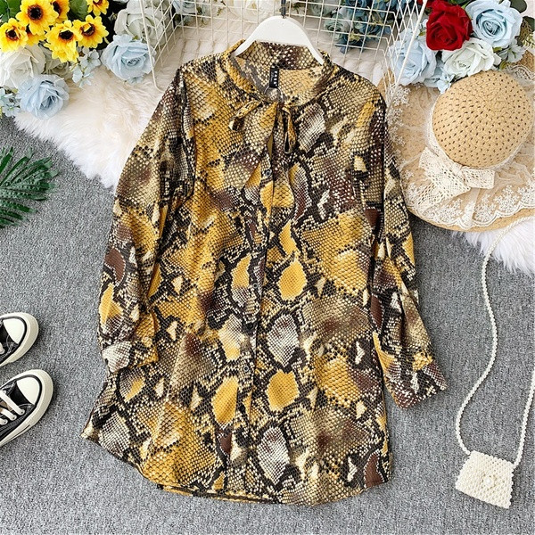 Cămașă modernă de damă cu model animal în mai multe culori