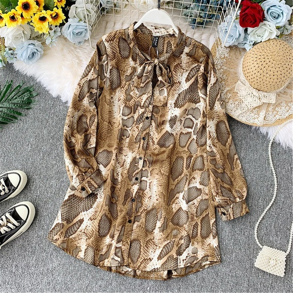 Cămașă modernă de damă cu model animal în mai multe culori