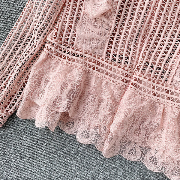 Cămașă elegantă de damă cu dantelă și mâneci lungi în trei culori