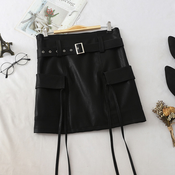 Fusta de dama moderna cu buzunare laterale si curea in mai multe culori