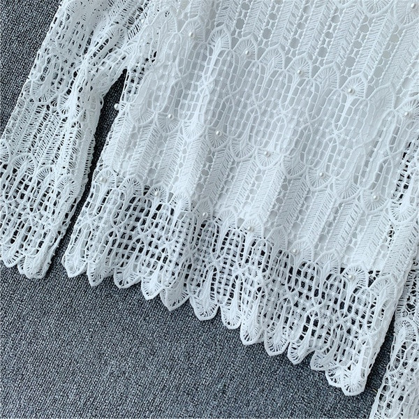 Bluză de damă din dantelă cu mâneci lungi în trei culori