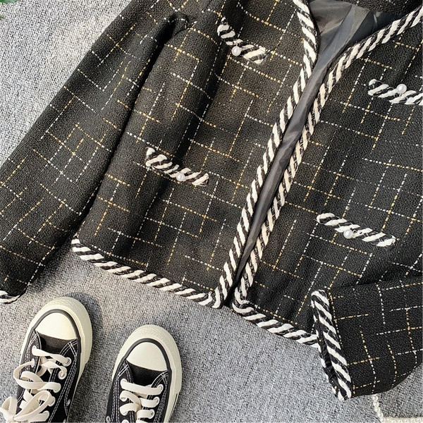 Jachetă elegantă de damă în alb și negru