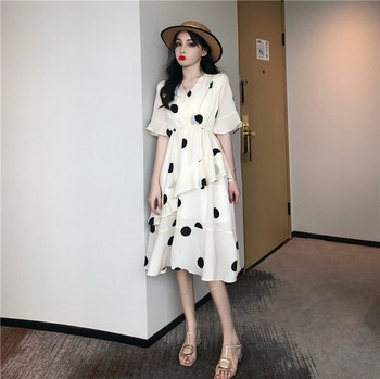 Rochie de dama actuala cu buline in doua culori cu decolteu in V