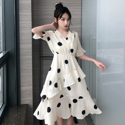 Rochie de dama actuala cu buline in doua culori cu decolteu in V