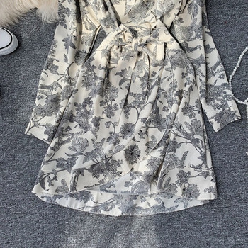 Rochie de dama cu decolteu in V in doua culori