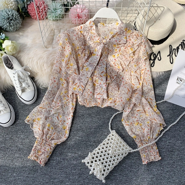 Cămașă modernă de damă cu model floral și panglică