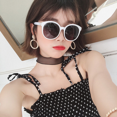 Maieu de zi cu zi pentru damă cu puncte în mai multe culori