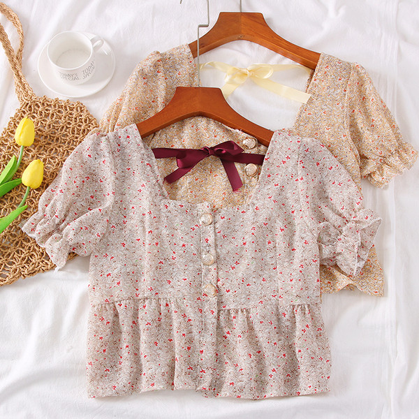 Bluză de damă cu motive florale și cravate - mai multe culori