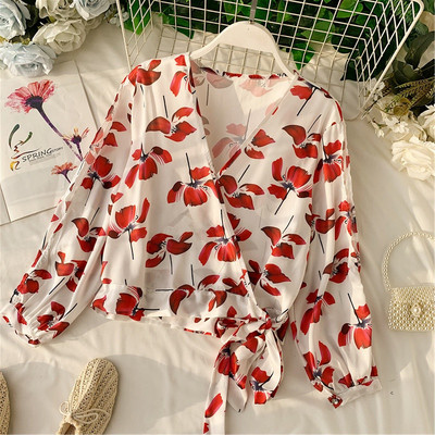 Cămașă modernă de damă cu model floral