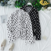 Cămașă de damă cu buline în alb și negru