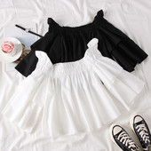 Bluză de damă modernă cu umerii goi, în alb și negru