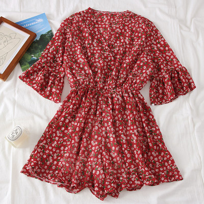 Salopetă elegantă de damă cu mâneci 3/4 în alb și roșu