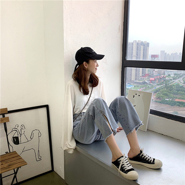 Blugi casual de dama cu talie inalta - un model larg