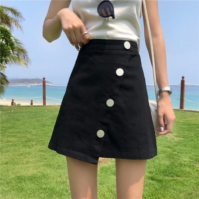 Fusta casual dama in alb si negru cu nasturi