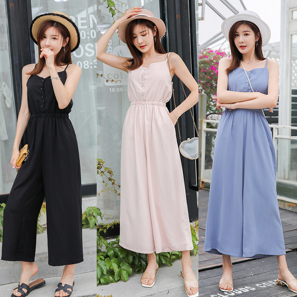 Salopeta de dama eleganta cu bretele subtiri si nasturi in trei culori