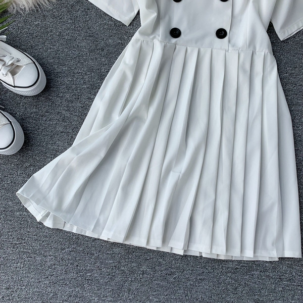 Rochie de dama cu maneca scurta in alb si negru