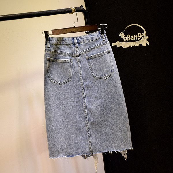 Fusta de dama actuala din denim cu motive rupte