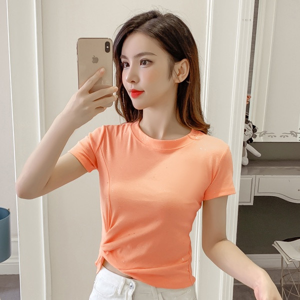 Tricou de dama actual in trei culori cu decolteu O