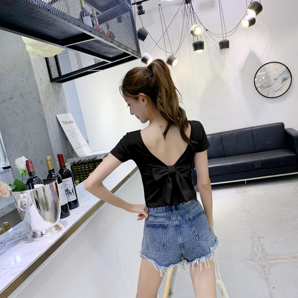 Tricou de dama modern in doua culori cu panglica