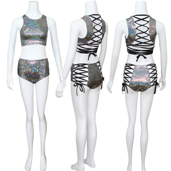 Costum de baie lucios din doua piese cu cravate