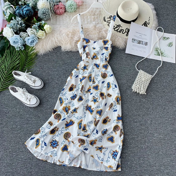 Модерна дамска рокля с презрамки в бял цвят