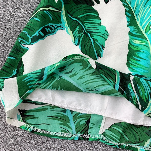 Rochie moderna de dama cu model floral si fermoar pe spate