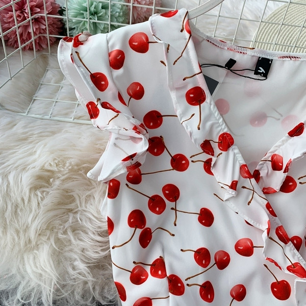 Model rochie de dama croiala in culoarea alba