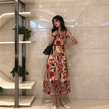 Актуална дамска дълга рокля с флорален десен