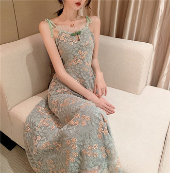 Rochie de dama de actualitate lunga cu model floral si bretele subtiri