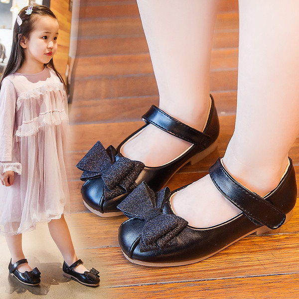 Pantofi moderni pentru copii cu panglici in negru si auriu