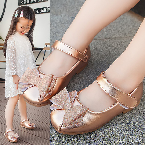 Pantofi moderni pentru copii cu panglici in negru si auriu