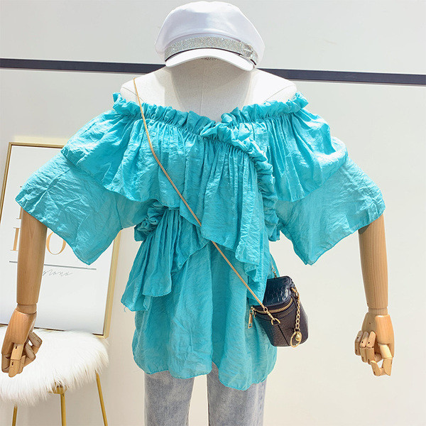 Bluză de damă modernă cu decolteu în V