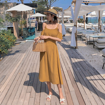 Rochie moderna de dama lunga de culoare galbena cu bretele subtiri