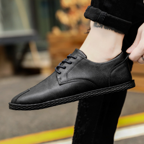 Pantofi moderni pentru barbati din piele ecologica - in trei culori