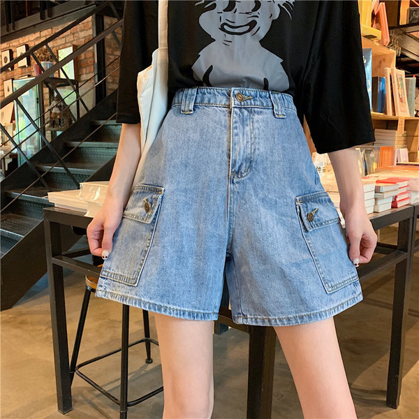 Pantaloni scurți casual dama model larg cu buzunare