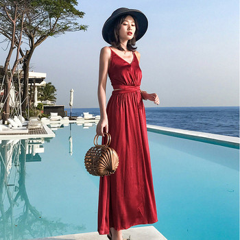 Rochie de dama eleganta - model croiat in rosu