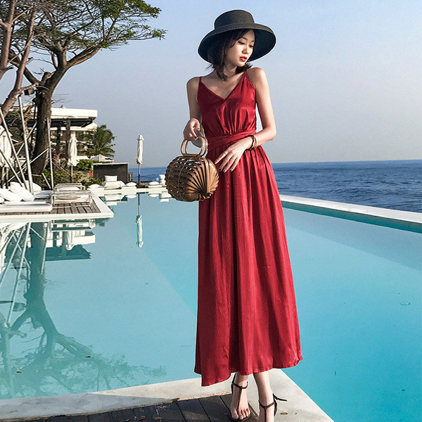 Rochie de dama eleganta - model croiat in rosu