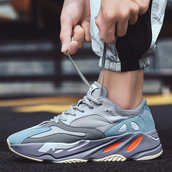 Adidasi sport barbati cu sireturi in trei culori