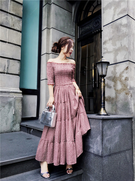 Rochie de damă de ultimă oră, decupată, roz, cu mâneci căzute