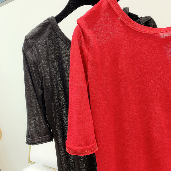 Bluza de dama cu maneci 3/4 in negru si rosu