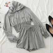 Set de damă sport-casual care include un hanorac și pantaloni scurți în mai multe culori