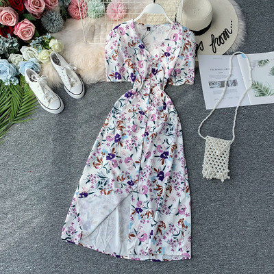 Rochie moderna de dama cu maneci scurte si cu fanta